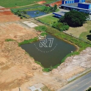 06_f3639c0709c2f5de39516818a8bad452