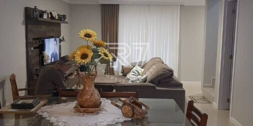 06_f52bec2e1f5ef32ec320751343744596