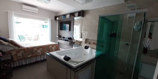 11_87c792ea1c4b5301711d8c4f1ee8a367