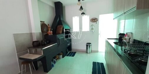 18_2b4dfb4a2ac00c19ee204af582977dc0