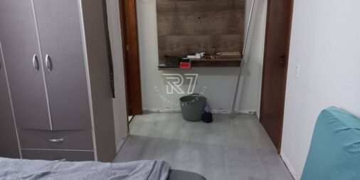 18_d12ebd58b37759ed856304fda9aabd11