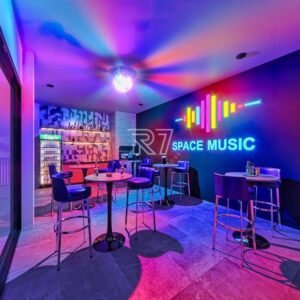 21_5530becf36ed266bbb63eb36f0bda8f9